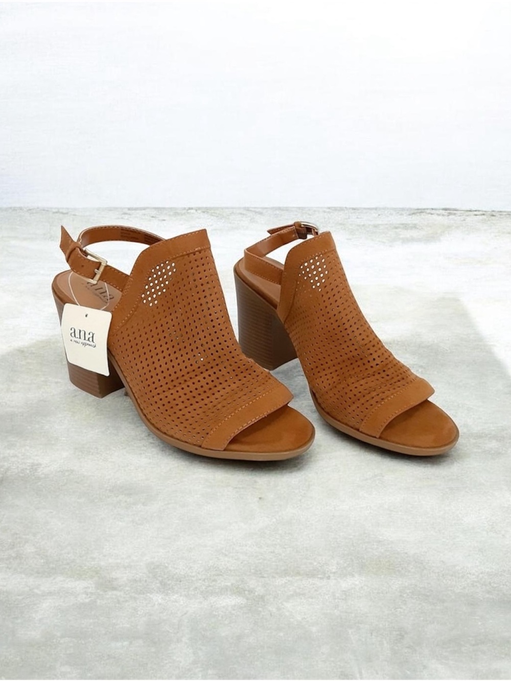 7.5 ANA Madelyn Block Heels Cognac Camel Vegan Suede Peep Toe Sandals Women’s